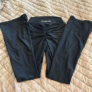 Minibeast black M flare leggings